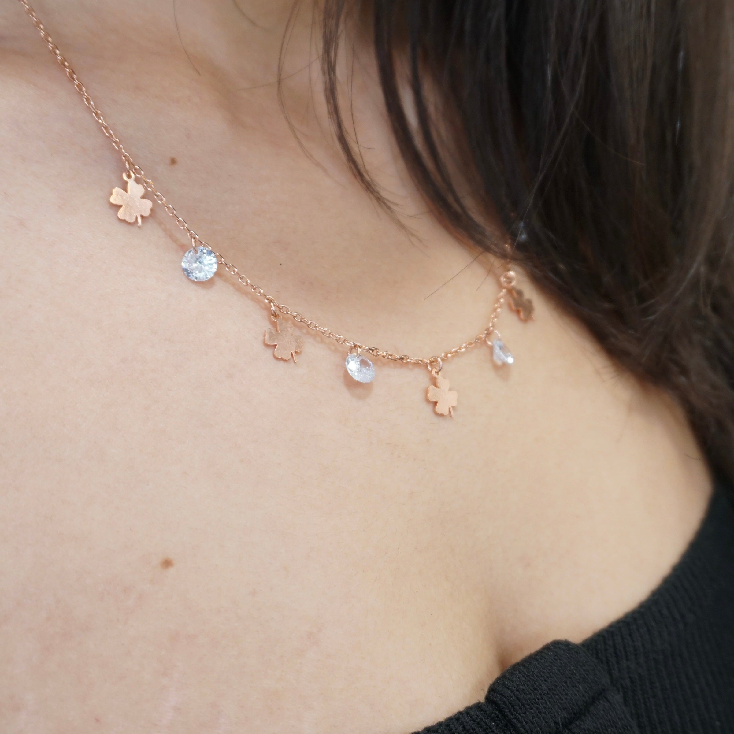 Rose Gold Flowers Queens Necklaces